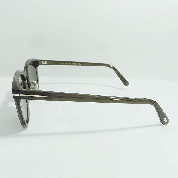 実際に弊社で買取させて頂いたTOM FORD/トムフォード アジア企画 サングラス/アイウェア TF1051-K 20Eの画像 2枚目