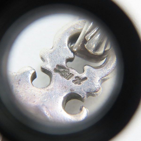 実際に弊社で買取させて頂いたBWL/Bill Wall Leather/ビルウォールレザー グッドラックスカル w/ストーンアイズ クラウン ペンダントの画像 4枚目