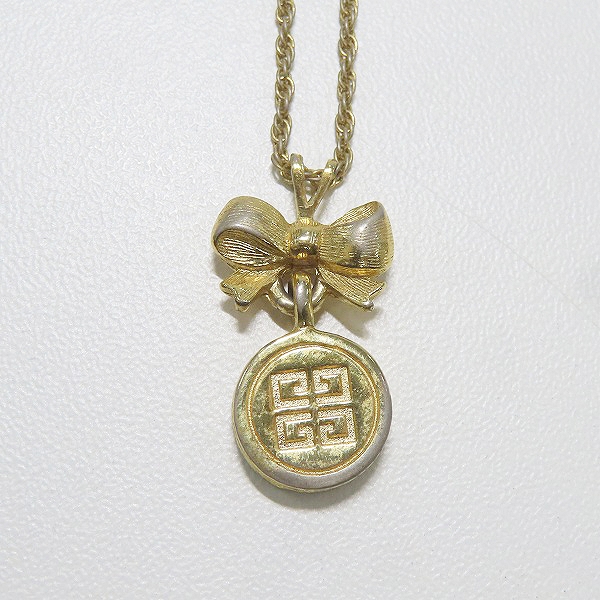 実際に弊社で買取させて頂いたGIVENCHY/ジバンシィ リボン ラウンドロゴ ネックレスの画像 1枚目