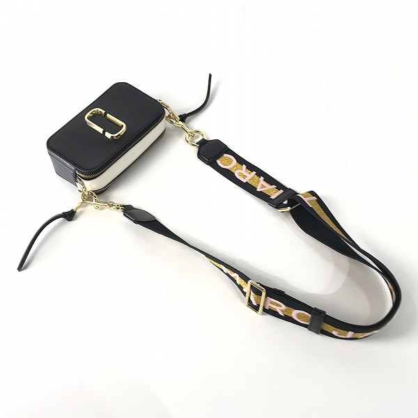 実際に弊社で買取させて頂いたTHE MARC JACOBS/ザ マークジェイコブス スナップショット ミニショルダーバッグの画像 2枚目