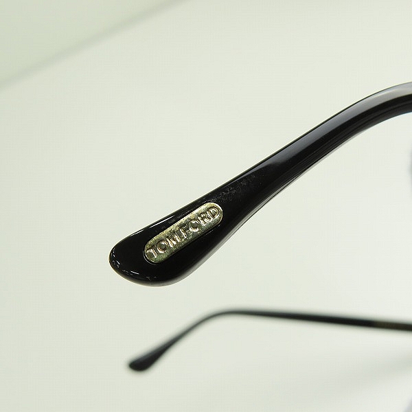 実際に弊社で買取させて頂いたTOM FORD/トムフォード アイウェア/サングラス TF5794-K-Bの画像 8枚目