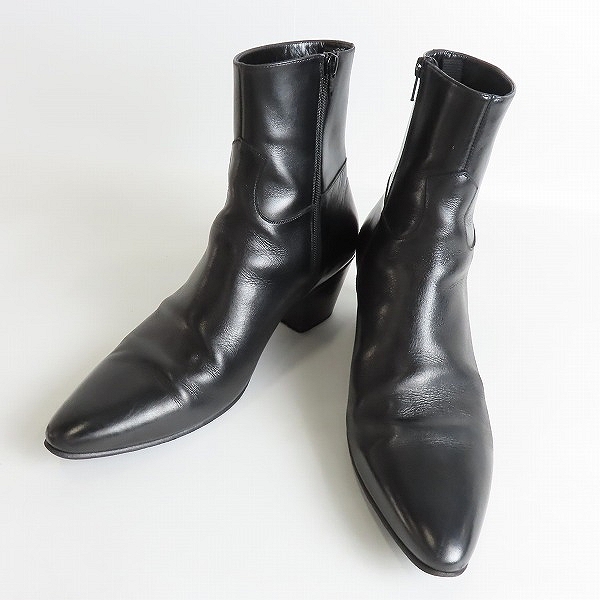 実際に弊社で買取させて頂いたCELINE/セリーヌ サイドジップジャクノブーツ MG0251/44