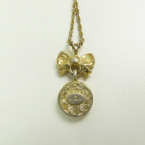 実際に弊社で買取させて頂いたGIVENCHY/ジバンシィ リボン 4Gロゴ ネックレス ゴールドの画像 2枚目