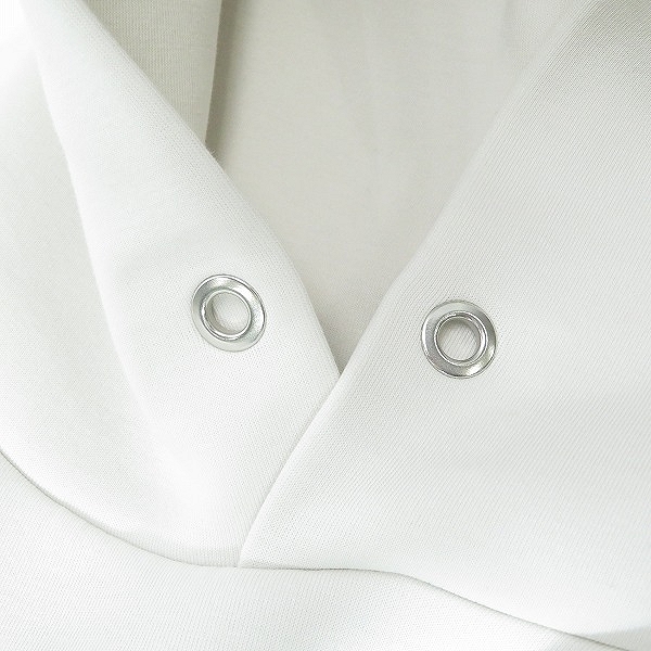 実際に弊社で買取させて頂いた(1)UNITED ARROWS/ユナイテッドアローズ green label relaxing ソフトダンボール フーディ パーカー 3212-175-2832 /Mの画像 7枚目