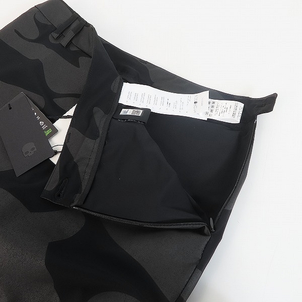 実際に弊社で買取させて頂いた【未使用】HYDROGEN GOLF/ハイドロゲン ゴルフ スカート Sの画像 2枚目