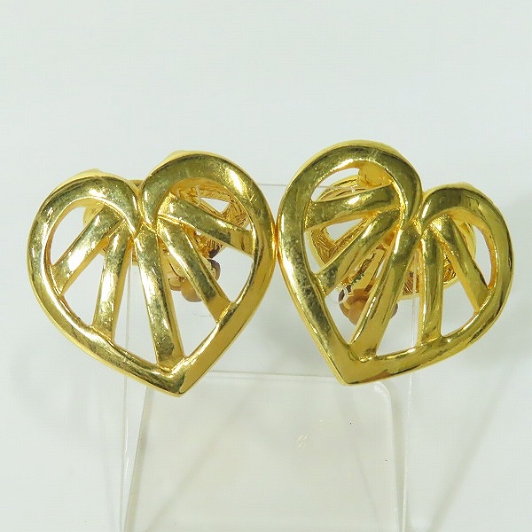 実際に弊社で買取させて頂いたGIVENCHY/ジバンシィ ハート イヤリング ゴールドの画像 1枚目