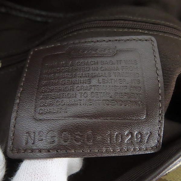 実際に弊社で買取させて頂いたCOACH/コーチ ショルダーバッグ/ハンドバッグ シグネチャー 10297の画像 4枚目