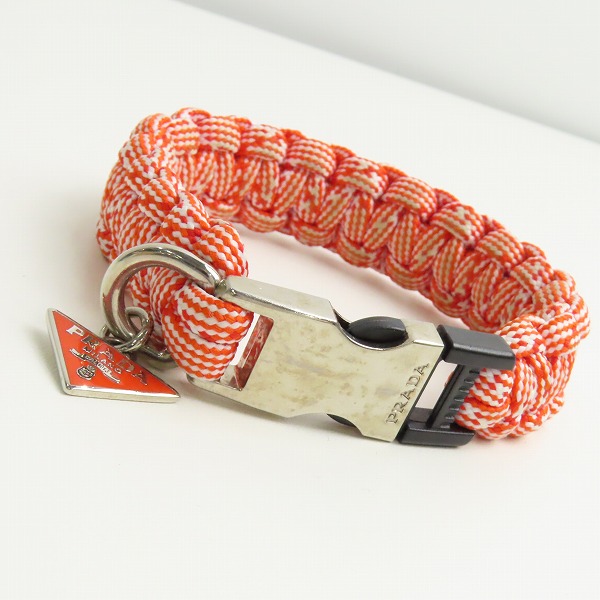 実際に弊社で買取させて頂いたPRADA/プラダ パラコード 編み上げ ブレスレット