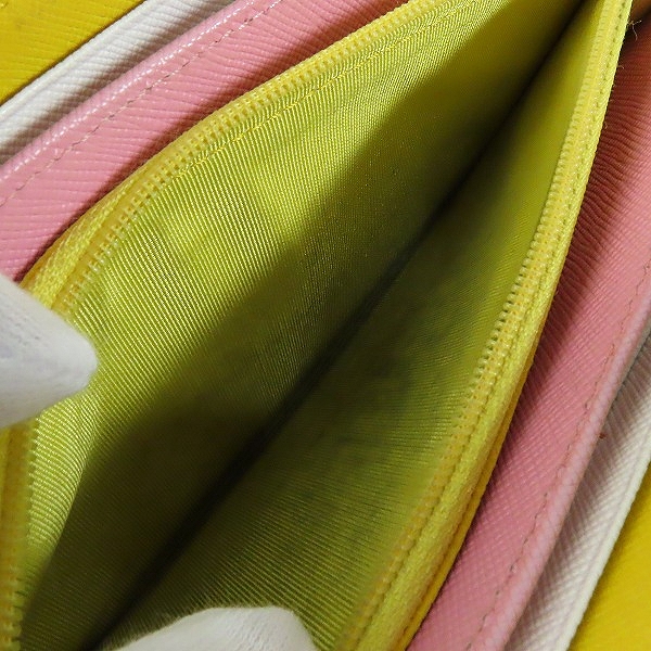 実際に弊社で買取させて頂いたHYSTERIC GLAMOUR/ヒステリックグラマー レザー スタッズ ラウンドファスナーウォレット/長財布の画像 4枚目