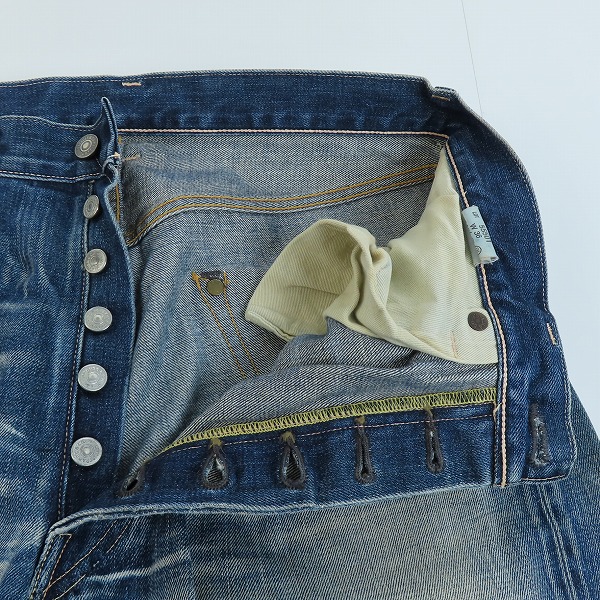 実際に弊社で買取させて頂いたLEVI'S/リーバイス 1955モデル 復刻 501XX 日本製 赤耳 デニムパンツ 55501 /W36 L36の画像 5枚目