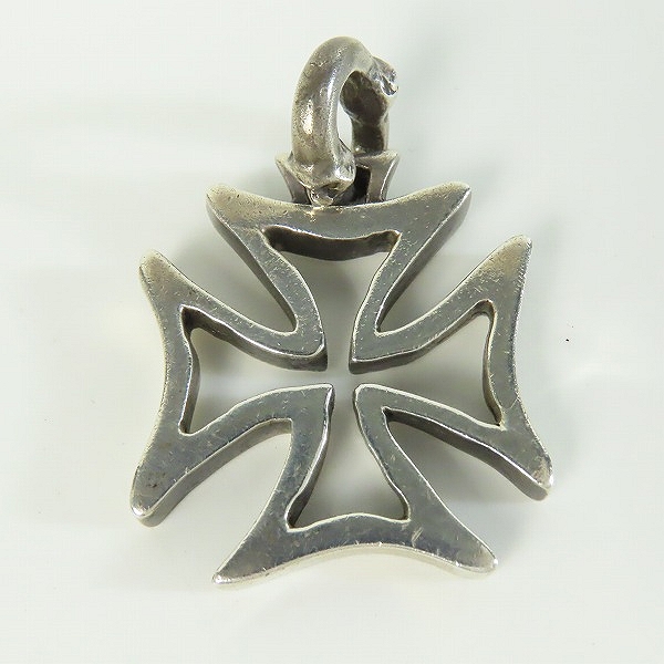 実際に弊社で買取させて頂いた【ギャラ付き】THIRTEEN DESIGNS/サーティーンデザインズ アイアンクロス ペンダントの画像 1枚目