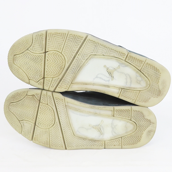 実際に弊社で買取させて頂いたNIKE/ナイキ×KAWAS/カウズ AIR JORDAN4/エアジョーダン4 ブラック 930155-001/29の画像 2枚目