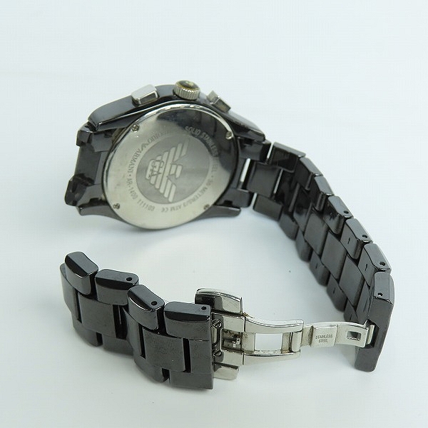 実際に弊社で買取させて頂いた【ジャンク/動作未確認】EMPORIO ARMANI/エンポリオ アルマーニ CERAMICA/セラミカ 腕時計 AR-1400の画像 2枚目