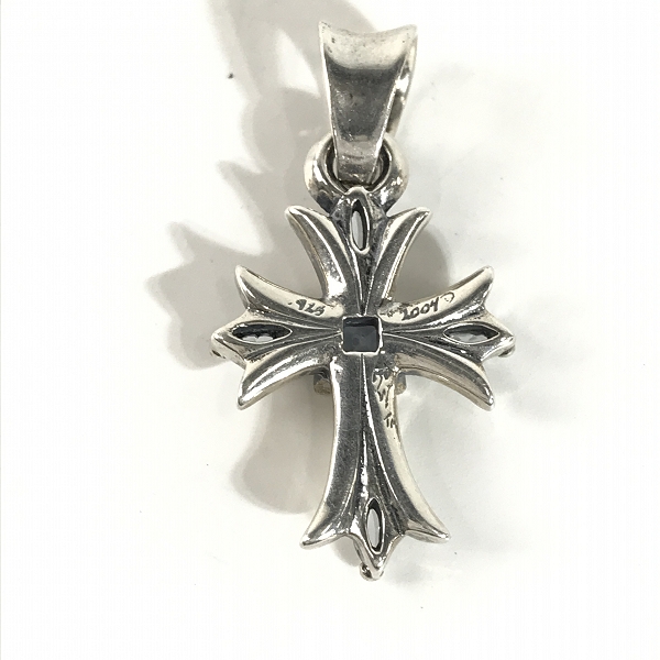 実際に弊社で買取させて頂いたTRAVIS WALKER/トラヴィスワーカー ストーンセット クロスペンダント/チェーン付きの画像 4枚目