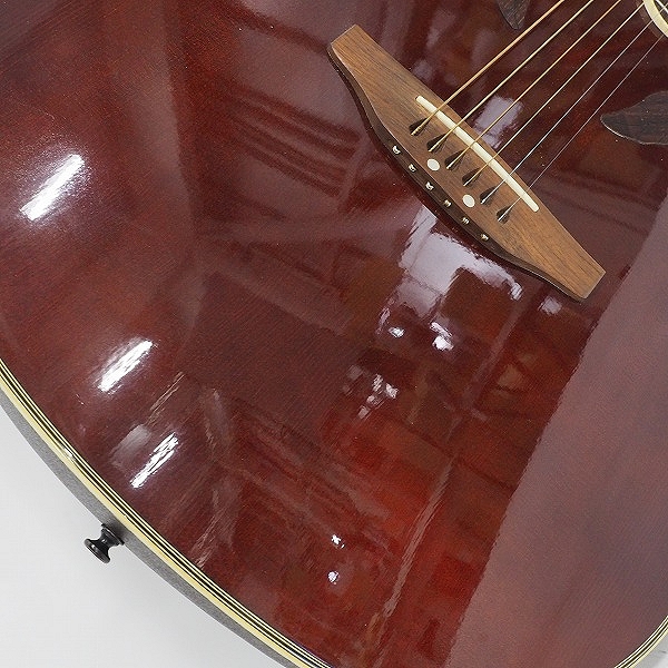 実際に弊社で買取させて頂いた★Ovation/オベーション Celebrity Deluxe CS247 エレアコ/アコースティックギター/アコギ ハードケース付の画像 6枚目