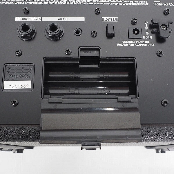 実際に弊社で買取させて頂いたRoland/ローランド MICRO CUBE マイクロキューブ ギターコンボアンプ ACアダプター付【動作確認済み】の画像 5枚目