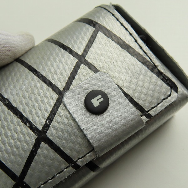 実際に弊社で買取させて頂いたFREITAG/フライターグ F532 TED/テッド メガネケース シルバー/ブラックの画像 4枚目