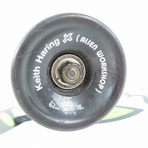 実際に弊社で買取させて頂いたKeith Haring × Alien Workshop/キースヘリング × エイリアンワークス スネーク デッキスケートボードの画像 3枚目