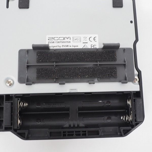 実際に弊社で買取させて頂いた【美品/簡易動作確認済】ZOOM/ズーム G1X FOUR Ver.v1.10 エレキギター用マルチエフェクターの画像 6枚目