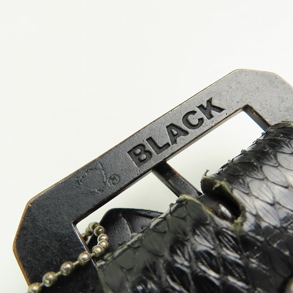 実際に弊社で買取させて頂いたHTC BLACK/エイチティーシー ブラック パイソン レザーベルトの画像 3枚目