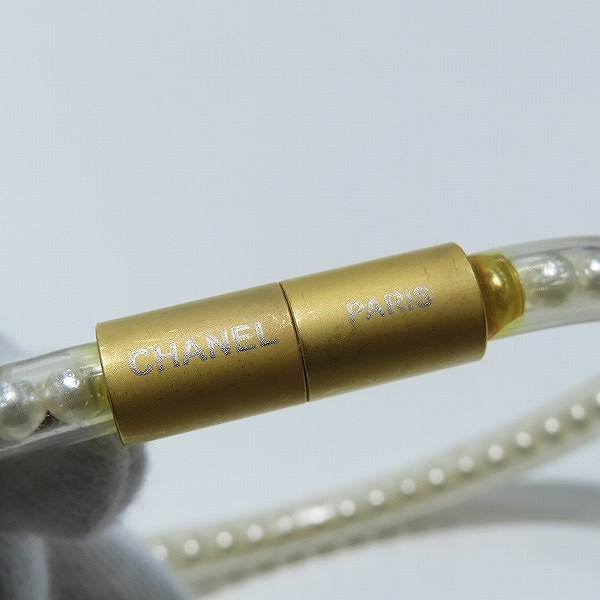 実際に弊社で買取させて頂いたCHANEL/シャネル チューブブレスレット フェイクパール  00 Sの画像 5枚目