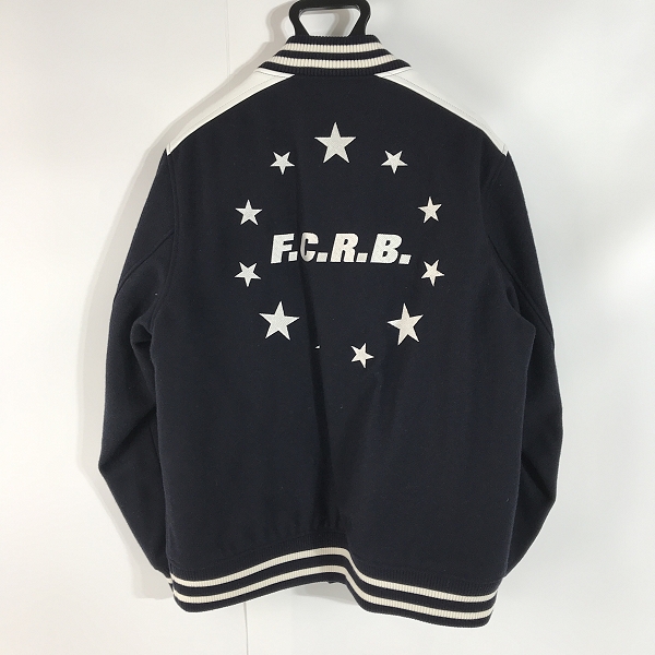 実際に弊社で買取させて頂いた F.C.Real Bristol/エフシーレアルブリストル/F.C.R.B. 17AW CIRCLE STAR STADIUM BLOUSON スタジャン FCRB-178040/XLの画像 1枚目