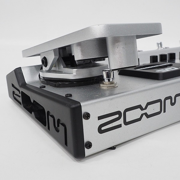 実際に弊社で買取させて頂いたZOOM/ズーム G5 Ver1.10 ギター用 マルチエフェクター・アンプシミュレーター【簡易動作確認済】の画像 5枚目
