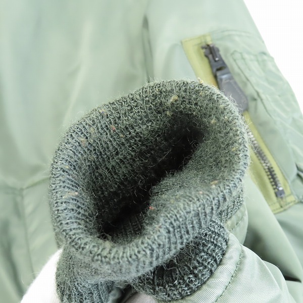 実際に弊社で買取させて頂いたTHE REAL McCOY’s/ザリアルマッコイズ TYPE MA-1 フライトジャケット MIL-J-8279/XLの画像 4枚目