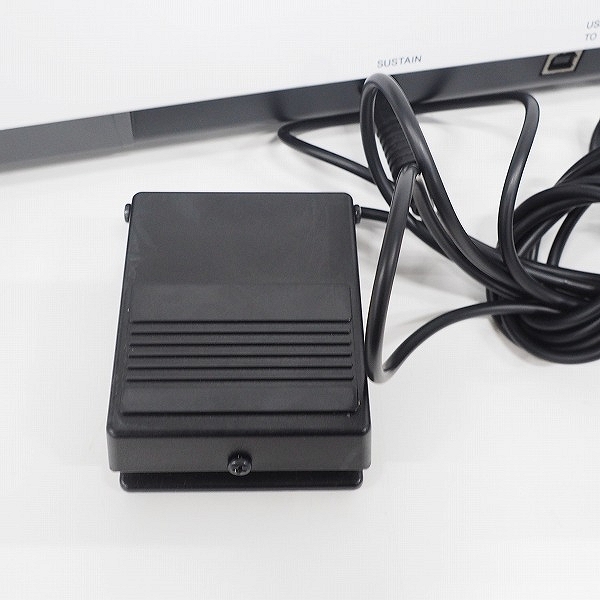 実際に弊社で買取させて頂いた★YAMAHA/ヤマハ piaggero/ピアジェーロ NP-32WH 電子キーボード 76鍵 2019年製 ペダル付【動作確認済】 の画像 4枚目