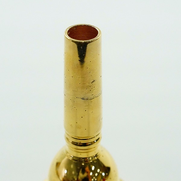 実際に弊社で買取させて頂いたVINCENT BACH/ヴィンセントバック 4G ゴールド トロンボーン/ユーフォニアム 用 マウスピースの画像 4枚目