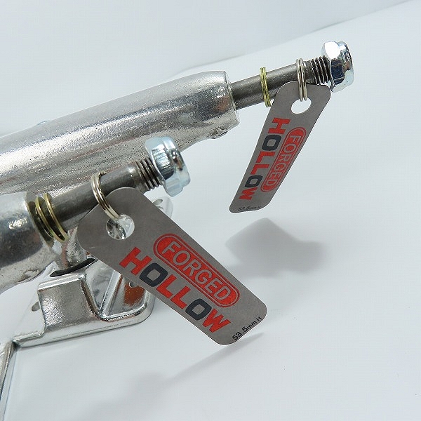実際に弊社で買取させて頂いた(1)【未使用】INDEPENDENT/インディペンデント 144 STAGE 11 FORGED HOLLOW SILVER スケートボード トラックの画像 4枚目