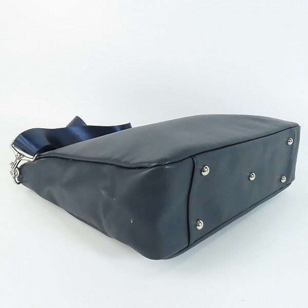 実際に弊社で買取させて頂いたBEAMS LIGHTS/ビームスライツ フェイクレザー 2way ハンドバック/ショルダーバッグの画像 2枚目