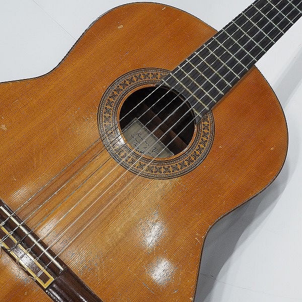 実際に弊社で買取させて頂いた★【使用感有り】Kuniharu Nobe/野辺邦治 1970 クラシックギター/ガットギター ハードケース付の画像 5枚目