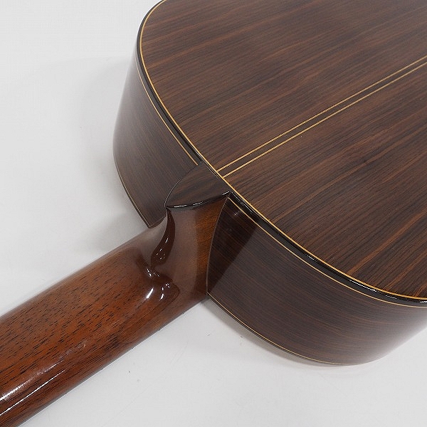 実際に弊社で買取させて頂いた★RYOJI MATSUOKA/松岡良治 LUTHIER No.M50 クラシックギター/ガットギター 日本製 ハードケース付の画像 8枚目