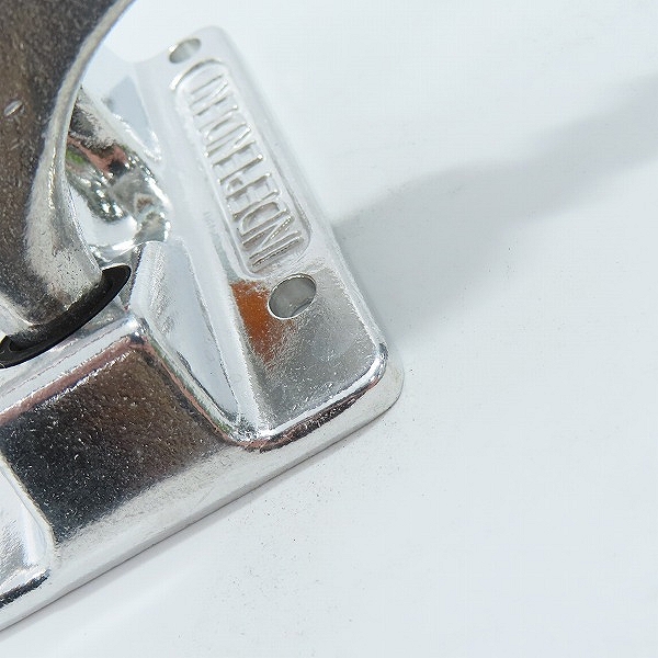 実際に弊社で買取させて頂いた(8)【未使用】INDEPENDENT/インディペンデント 144 STAGE 11 FORGED HOLLOW SILVER スケートボード トラックの画像 7枚目