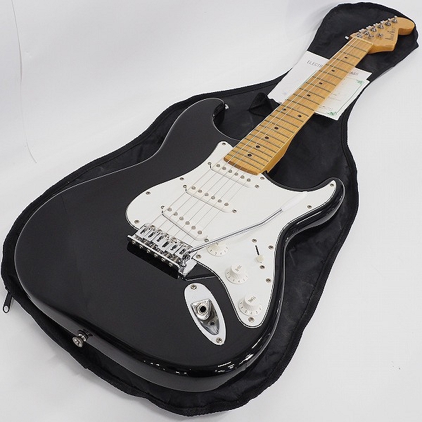 実際に弊社で買取させて頂いた★PhotoGenic/フォトジェニック ストラトキャスターType エレキギター ソフトケース付 