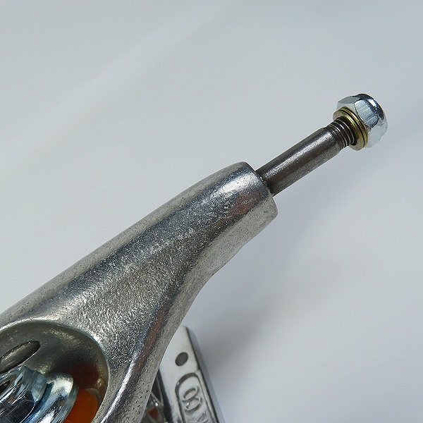 実際に弊社で買取させて頂いた(1)【未使用】INDEPENDENT/インディペンデント 144 STAGE 11 FORGED HOLLOW SILVER スケートボード トラックの画像 8枚目