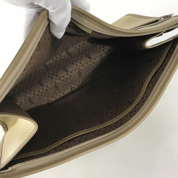 実際に弊社で買取させて頂いたYSL/YVES SAINT LAURENT/イブサンローラン オールド クラッチバッグ セカンドバッグ の画像 4枚目