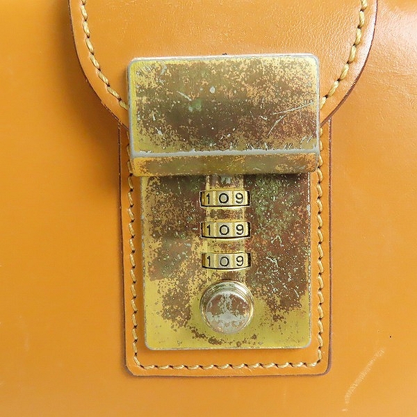 実際に弊社で買取させて頂いた土屋鞄製造所/ツチヤカバン ブライドルレザー ダレスバッグの画像 3枚目