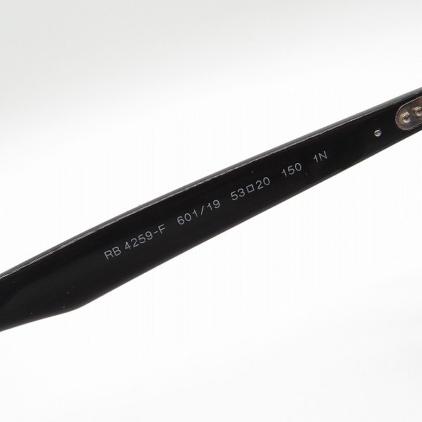 実際に弊社で買取させて頂いたRay-Ban/レイバン ウェリントン サングラスフレーム/アイウェア RB4259-F 601/19の画像 6枚目