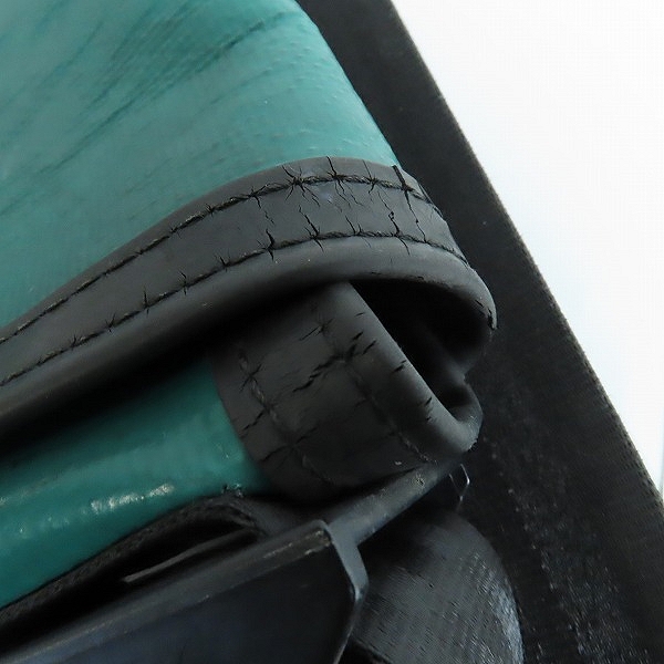 実際に弊社で買取させて頂いたFREITAG/フライターグ F41 HAWAII FIVE-O ミニメッセンジャーバッグ の画像 7枚目