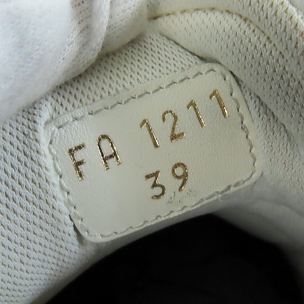 実際に弊社で買取させて頂いたCELINE/セリーヌ ローカットスニーカー FA1211/39の画像 5枚目