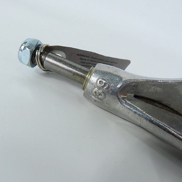 実際に弊社で買取させて頂いた(4)【未使用】INDEPENDENT/インディペンデント 139 Stage 11 Forged Hollow Silver Truck スケートボード トラックの画像 5枚目