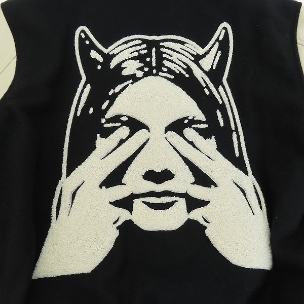 実際に弊社で買取させて頂いた【未使用】HYSTERIC GLAMOUR/ヒステリックグラマー SEE NO EVIL 刺繍 ヴァーシティ スタジアムジャケット 02223AB09 Sの画像 8枚目