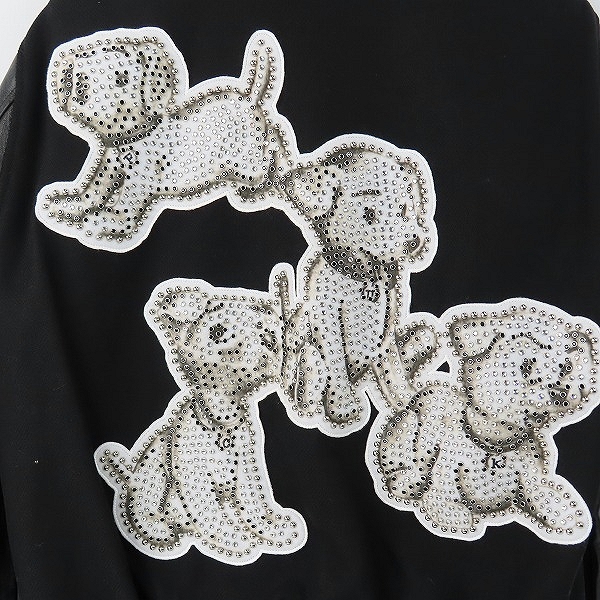 実際に弊社で買取させて頂いたCELINE/セリーヌ 22SS アーティスト エンブロイダリー テディジャケット 2V09I350Q/44の画像 2枚目