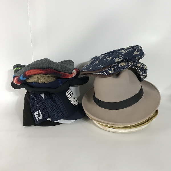 実際に弊社で買取させて頂いた【おまとめ】NEW ERA/ニューエラ Champion/チャンピオン Titleist/タイトリスト 他 キャップ/ニット帽/ハット 等の画像 1枚目