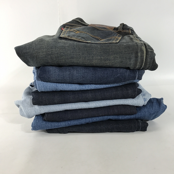 実際に弊社で買取させて頂いた【おまとめ】Levi's/リーバイス EDWIN/エドウィン DIESEL/ディーゼル 等 デニムパンツの画像 1枚目