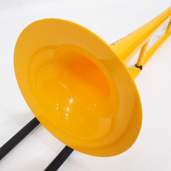 実際に弊社で買取させて頂いた★Jiggs pBONE/ピーボーン プラスチック製トロンボーン オレンジ ソフトケース付の画像 2枚目