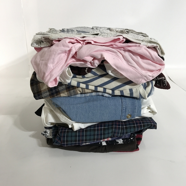 実際に弊社で買取させて頂いた【おまとめ】ロアー/ディーゼル/バーバリーブラックレーベル 他 ポロシャツ/Tシャツ/ベスト 等の画像 1枚目