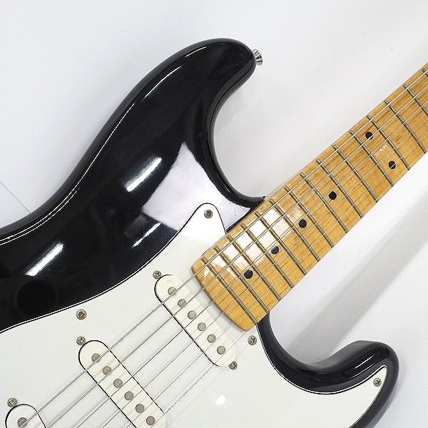 実際に弊社で買取させて頂いた★PhotoGenic/フォトジェニック ストラトキャスターType エレキギター ソフトケース付 の画像 4枚目